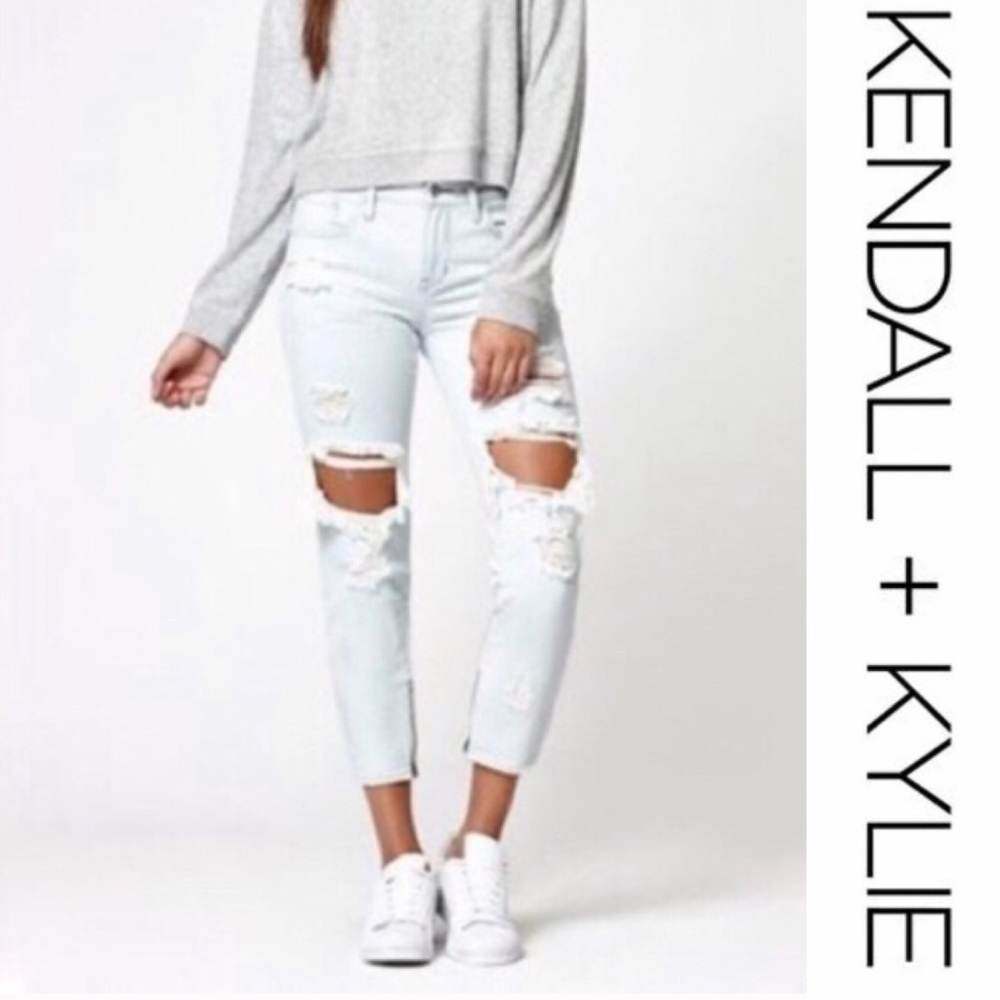 Kendall & Kylie Ankle Zip Ripped Girlfriend Jeans